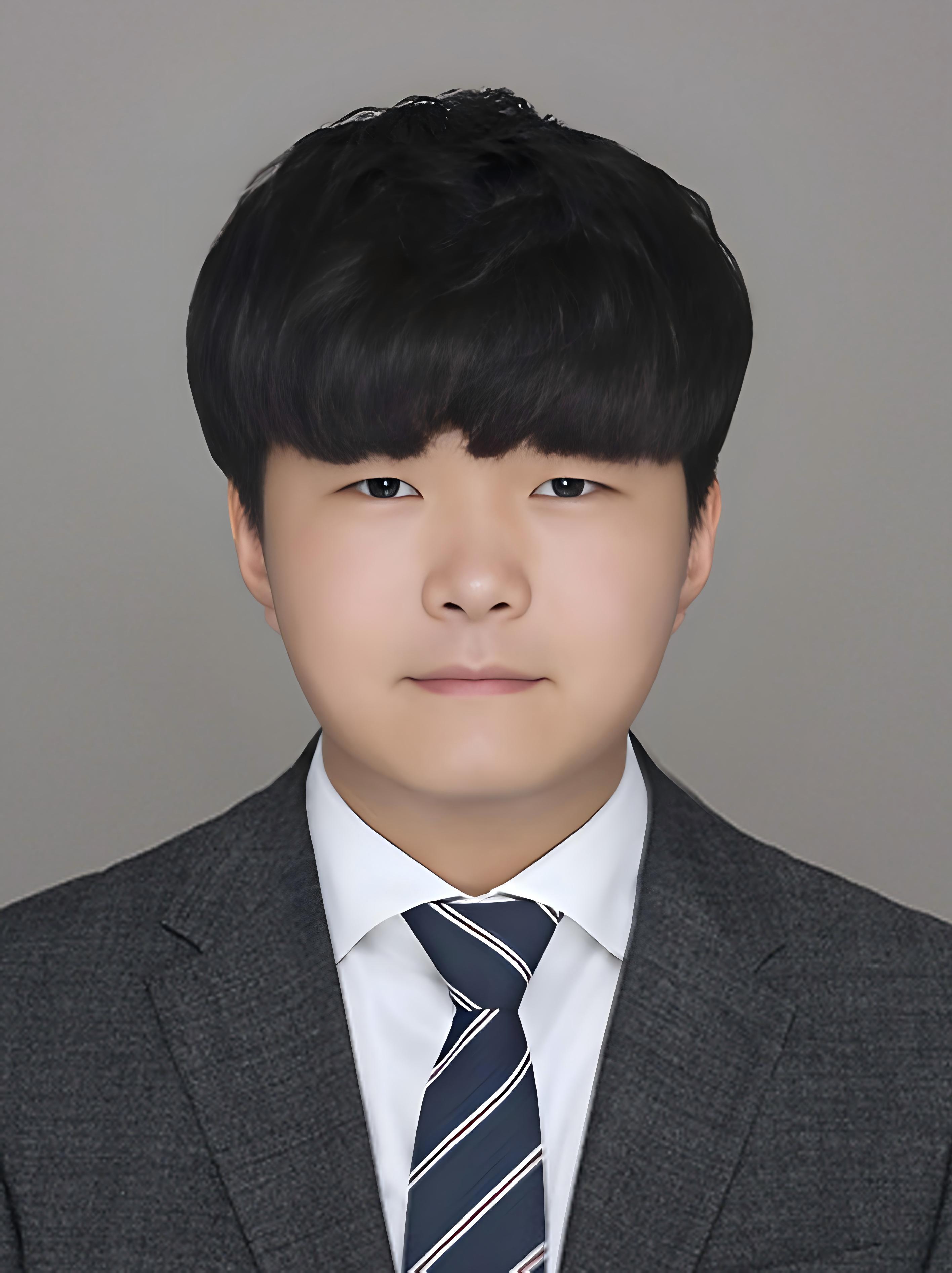 证件照(王赛祖).jpg